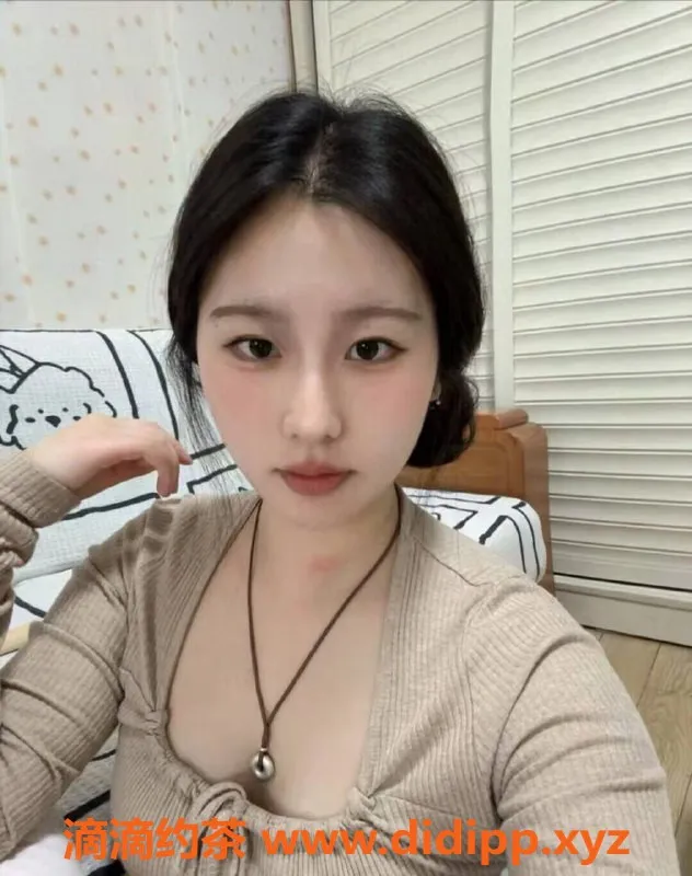 中山楼凤-中山南头3位美女快餐体验