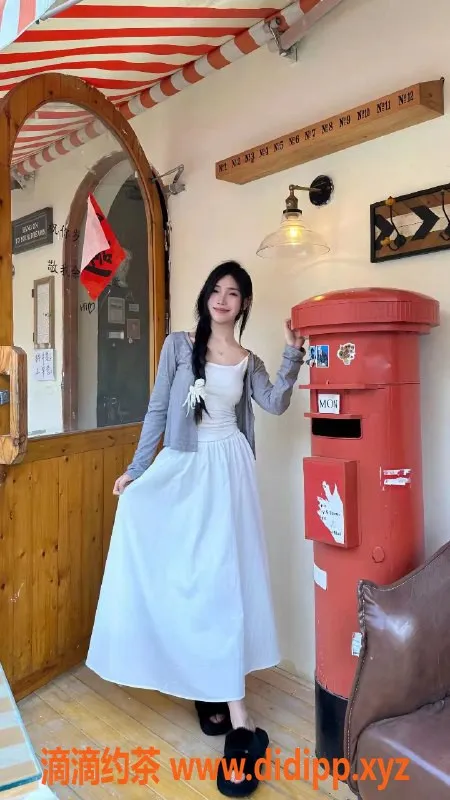 青岛楼凤资源信息,高新小福，颜值身材俱佳，角色扮演强烈推荐