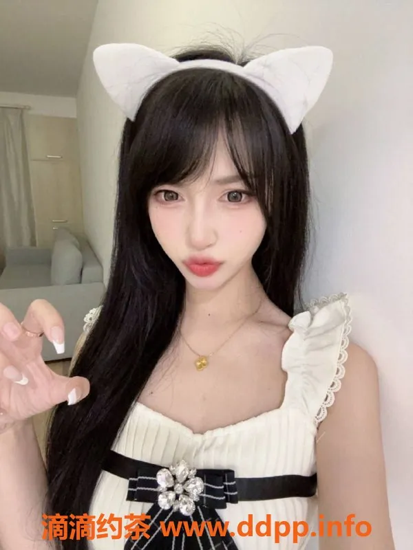 上海楼凤-徐汇小老虎，165身高D胸，1300p热情服务！