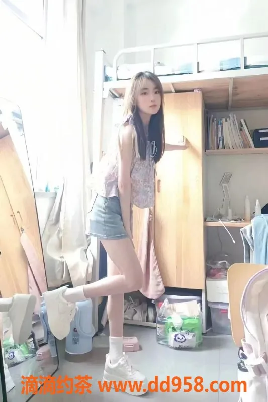 中山楼凤-江门江海大学生陪玩，170cm以上，300元起