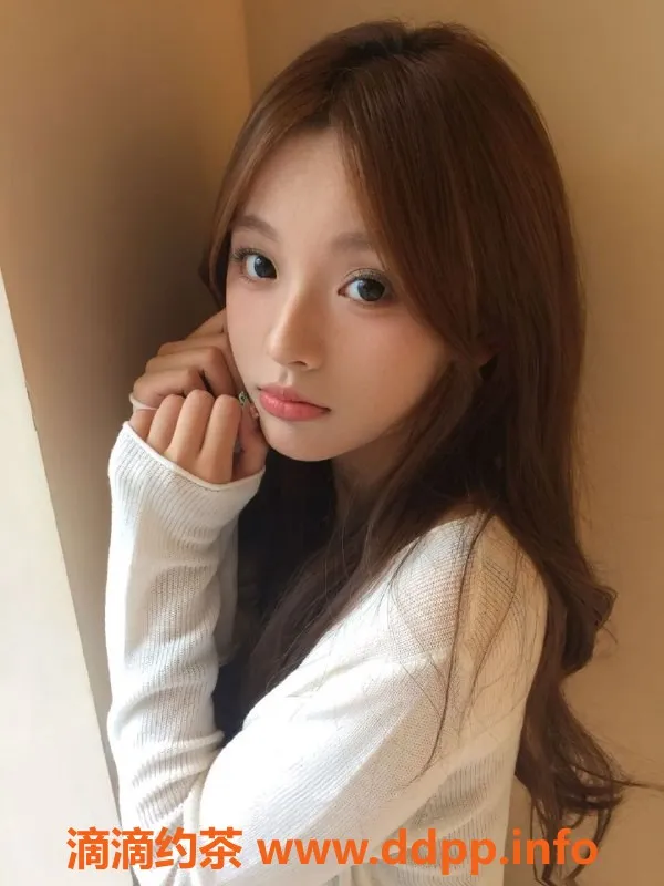 广州上门服务-天河19岁学妹乐初，165身高，茶水费600起