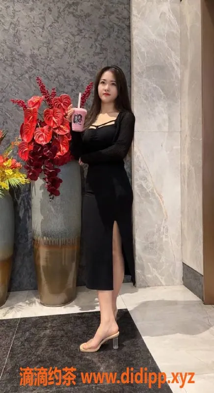 深圳楼凤资源信息,福田媛媛，160身高，36C胸围，舌吻服务