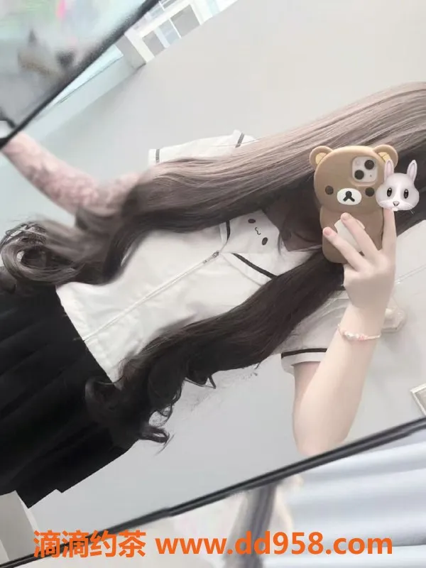 中山楼凤资源信息,中山港口，08年姑娘，350快餐服务