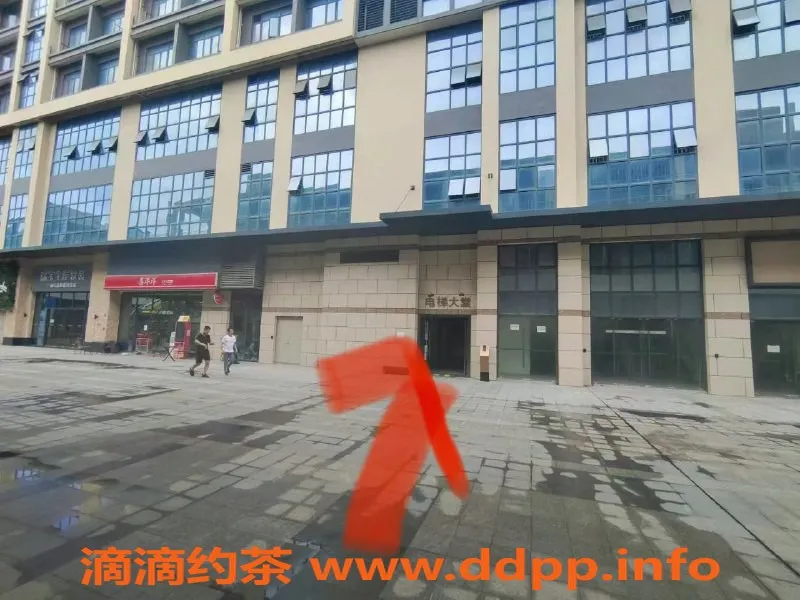 中山楼凤资源信息,顺德伦教两位美女约会，快餐300洗吹400