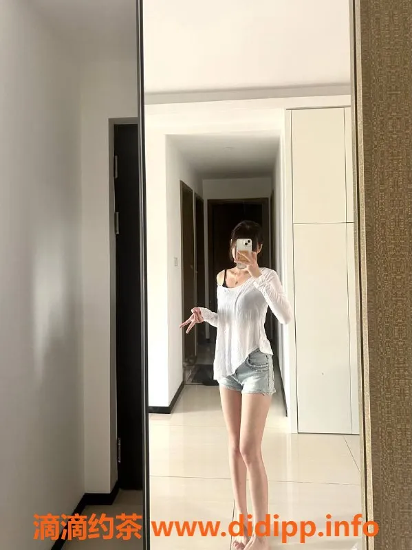 中山楼凤-石岐19岁雨桐，36B身材高颜值，服务超赞！