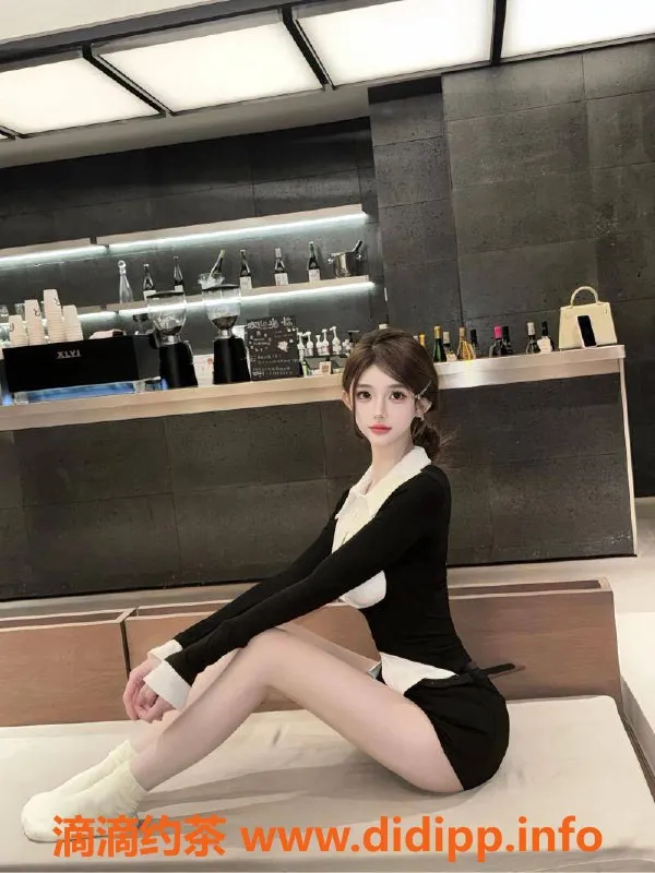 乌鲁木齐楼凤-170新人平面模特，温柔服务，颜值爆表