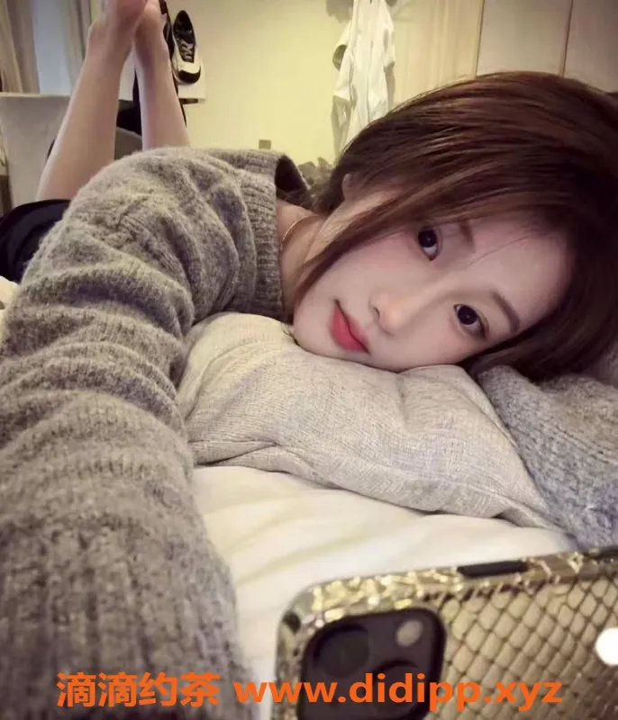 杭州楼凤资源信息,萧山区雨晴，700元陪浴，粉嫩小妹