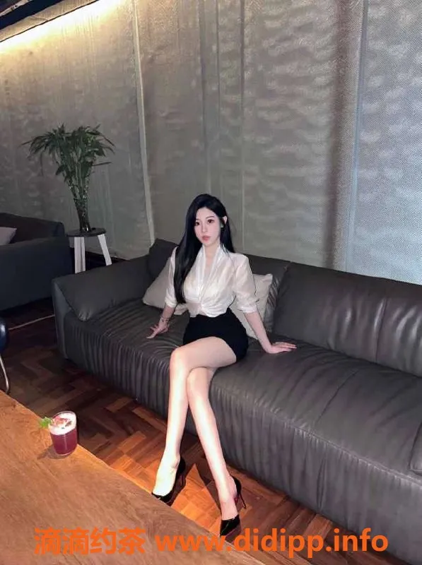 乌鲁木齐楼凤-173cm高挑美女，口活一级棒，强烈推荐