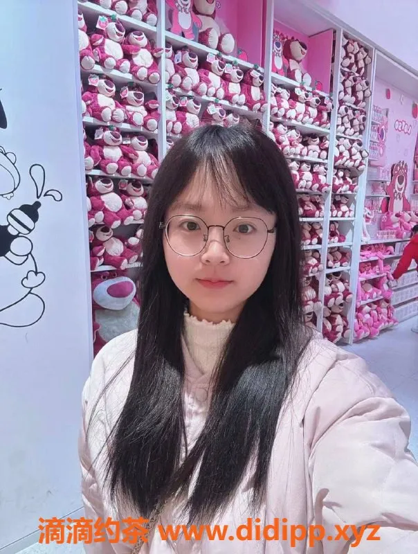 北京楼凤-丰台沐沐，1600元，优雅无疤白皮肤，真实三点