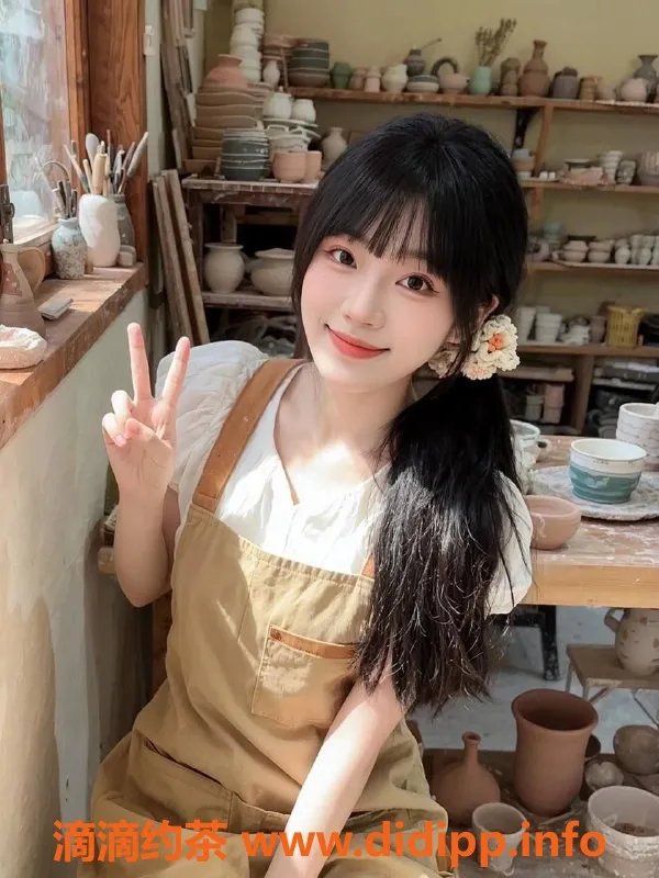 东莞楼凤-大朗茵茵，身材火爆，服务热情