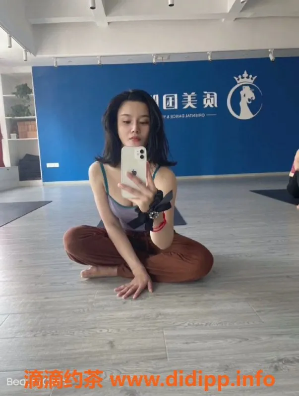 成都楼凤资源信息,武侯区柚野，7P大奶御姐，服务热情