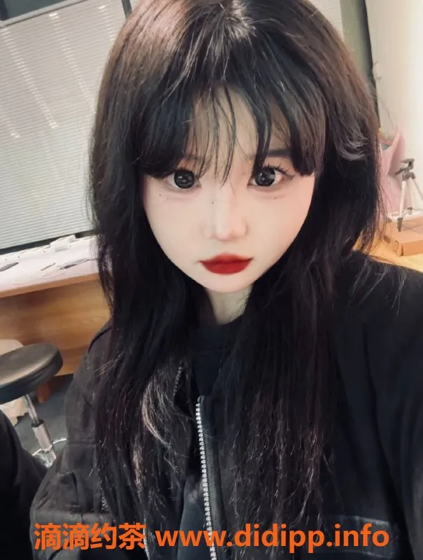 西安上门服务-西安19岁嫩妹“骨头”上门服务，价格600起