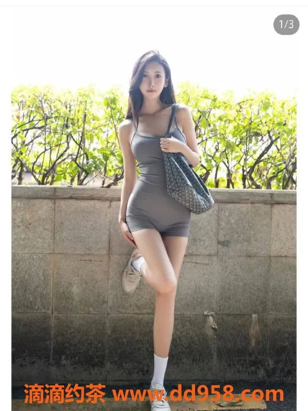 中山楼凤-中山东升快餐350元，洗吹450元两位美眉等你来体验