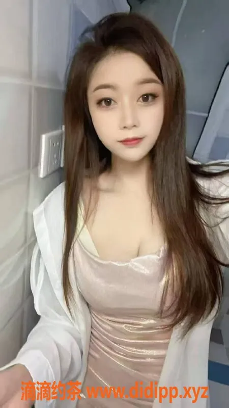 中山楼凤-蓬江2位美女，快餐300元，洗吹做400元