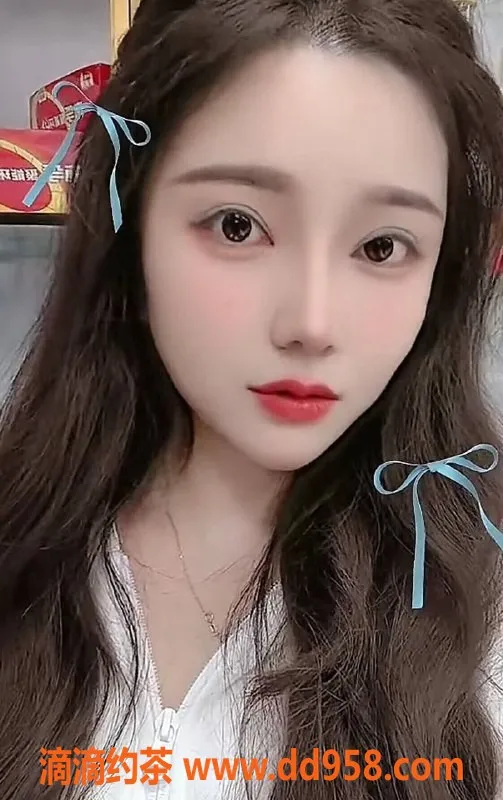 中山楼凤-中山坦洲2位美女，快餐300元起，洗吹做400元