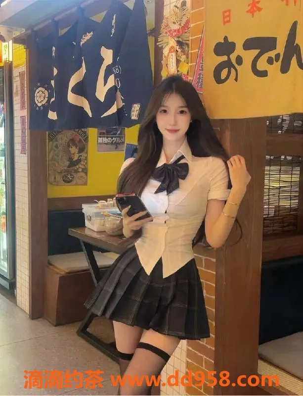 青岛楼凤-市北洋洋，168cm甜美艺人，23岁尽享服务