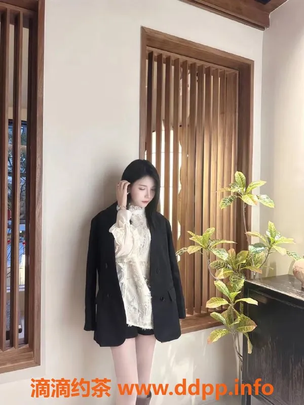 深圳楼凤资源信息,龙华区御姐薇薇，女友感服务，仅需1000P