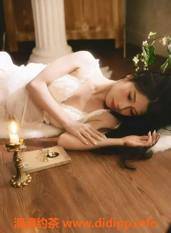 深圳楼凤-宝安嫩妹小葵，800元高质服务体验