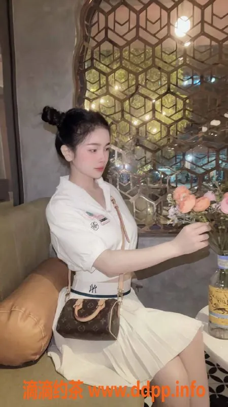 杭州spa会所资源信息,杭州妧贤，身高163，价1200，水中萧等服务