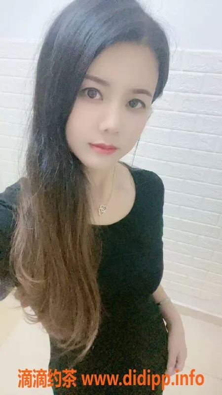 中山楼凤资源信息,中山火炬区双00后美女，洗吹做只需400元