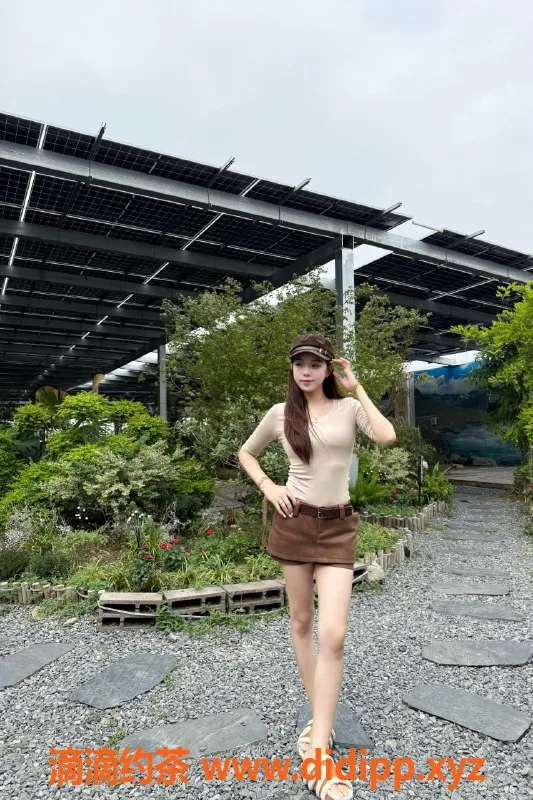 无锡楼凤-滨湖区小莉，1100元舌吻服务，体验极致亲密