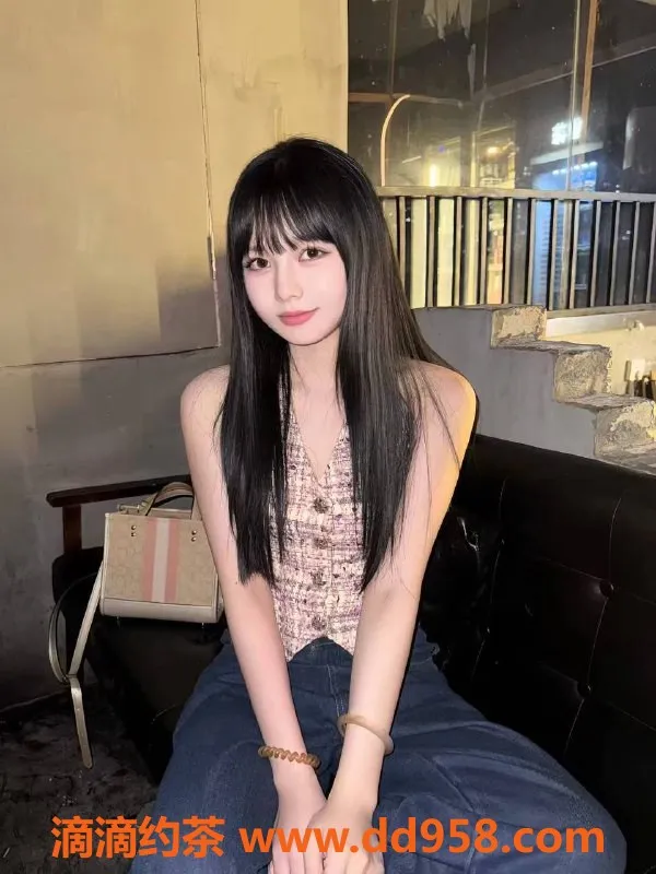 中山楼凤-火炬地区00后极品双人服务，300元快餐