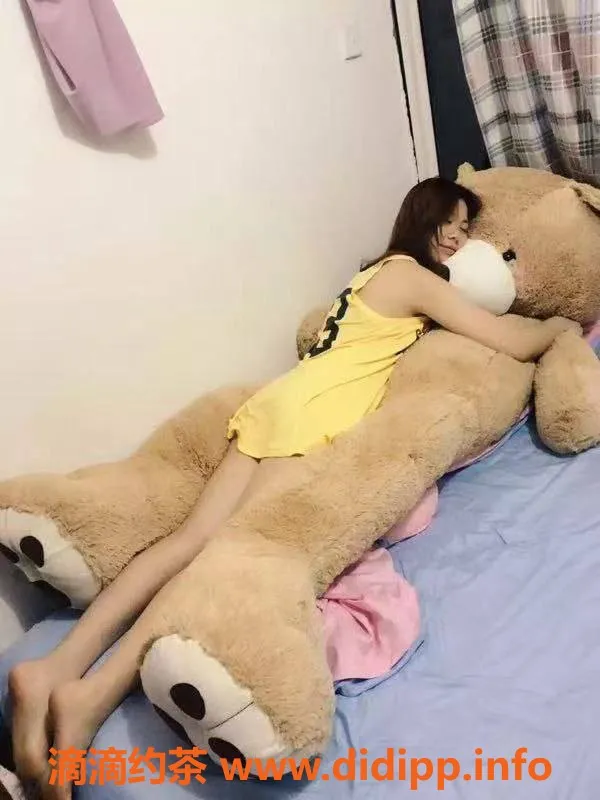 北京楼凤-朝阳小优，800P 服务型大长腿美女