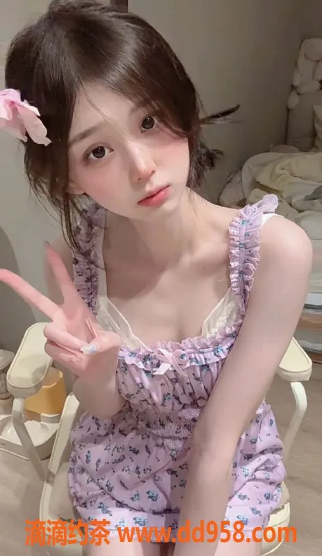 深圳楼凤-深圳罗湖区兼职美女黛潇，165cm, 34C，超值服务