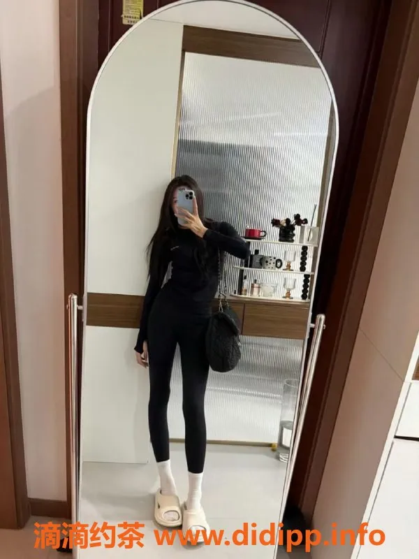 无锡楼凤-惠山区柳如烟，舌吻无套享受，1100元起