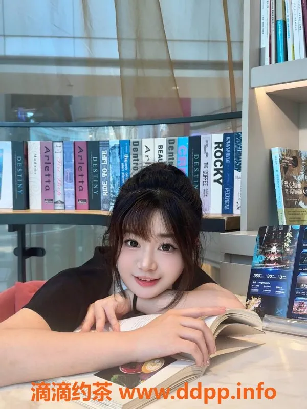 上海楼凤-静安#啾啾，162cm C罩杯，45kg精致体验