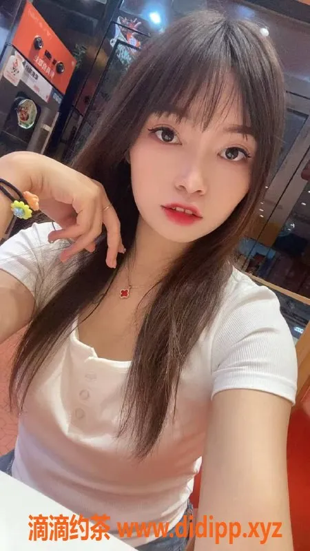 中山楼凤-古镇双人服务，洗吹做仅400元！