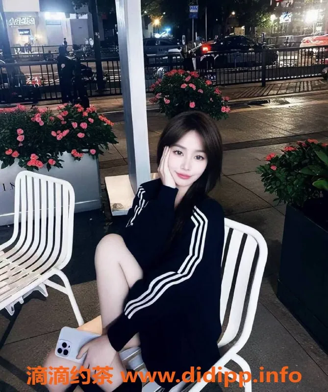 北京楼凤-北京成寿寺白桃，166身高90斤，茶费1K