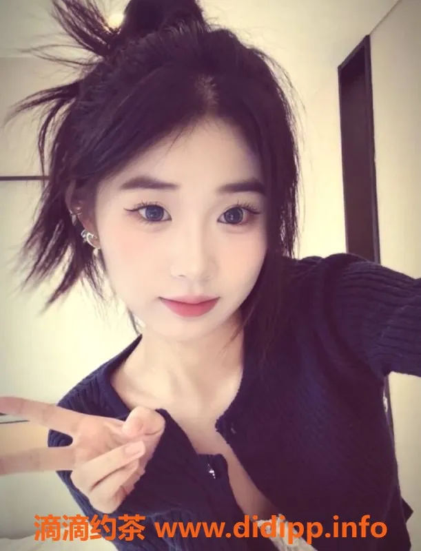 中山楼凤-东区苏苏 20岁 34B身材 服务价格700/1400