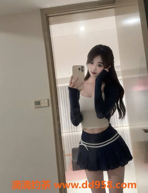 中山楼凤-东区苏苏 20岁 34B身材 服务价格700/1400