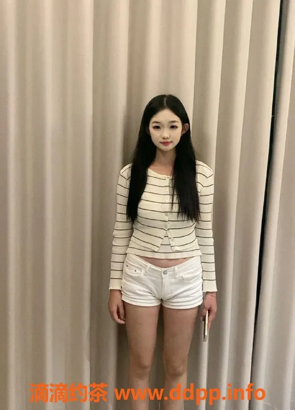 惠州楼凤资源信息,惠阳嫩妞儿，18岁，轻盈45kg，600元体验