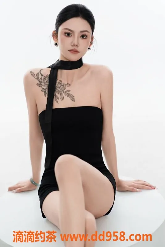 成都楼凤-武侯区妲己，颜值9.0，服务7.0，超长腿女神