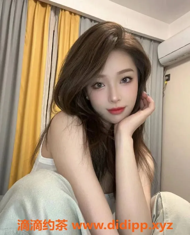 重庆楼凤资源信息,龙湖佰乐街思琪，21岁165cm，46kg，B罩杯等你来享受！