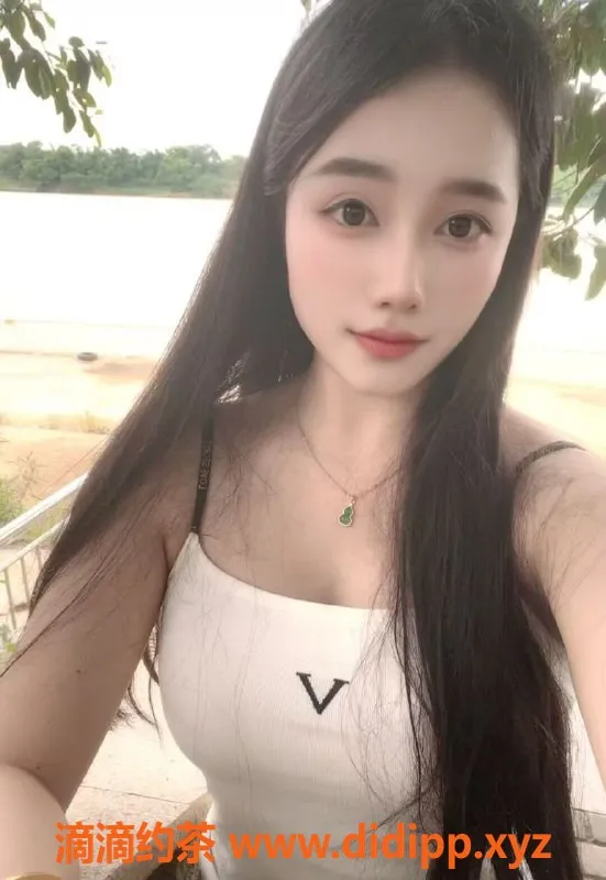 中山楼凤-中山南头2位美丽小姐，快餐400全程服务！