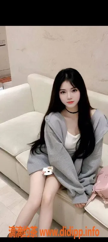 中山楼凤-江门江海三位嫩模，洗吹做只需450元！