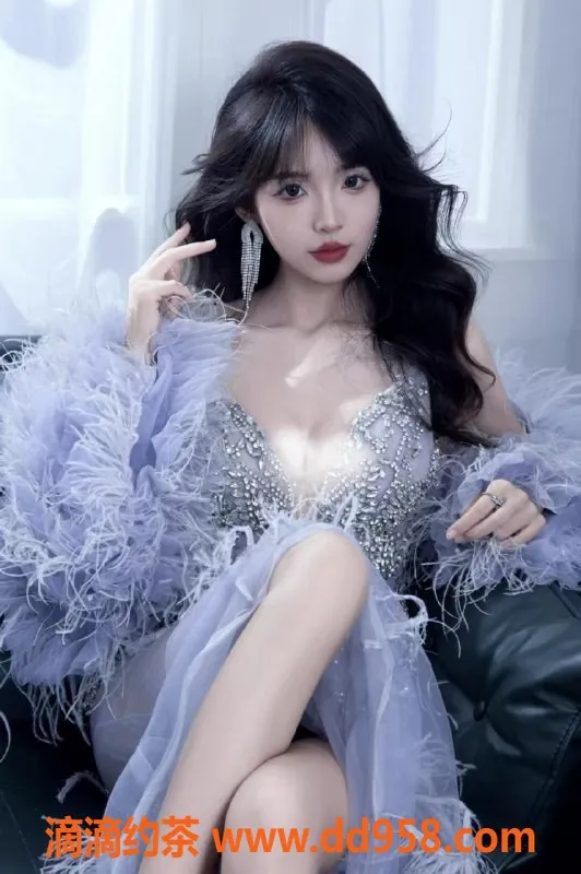 无锡楼凤-梁溪区玲音，御姐冷白皮，2400p起