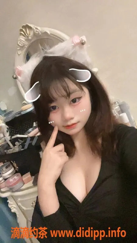 杭州楼凤-萧山区童童，800元嫩妹陪浴调情体验