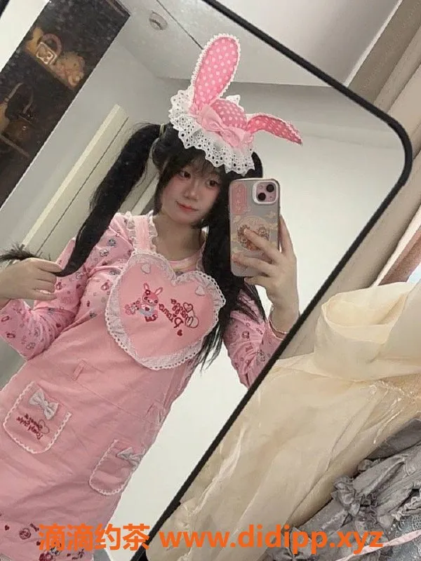 杭州楼凤-萧山区童童，800元嫩妹陪浴调情体验