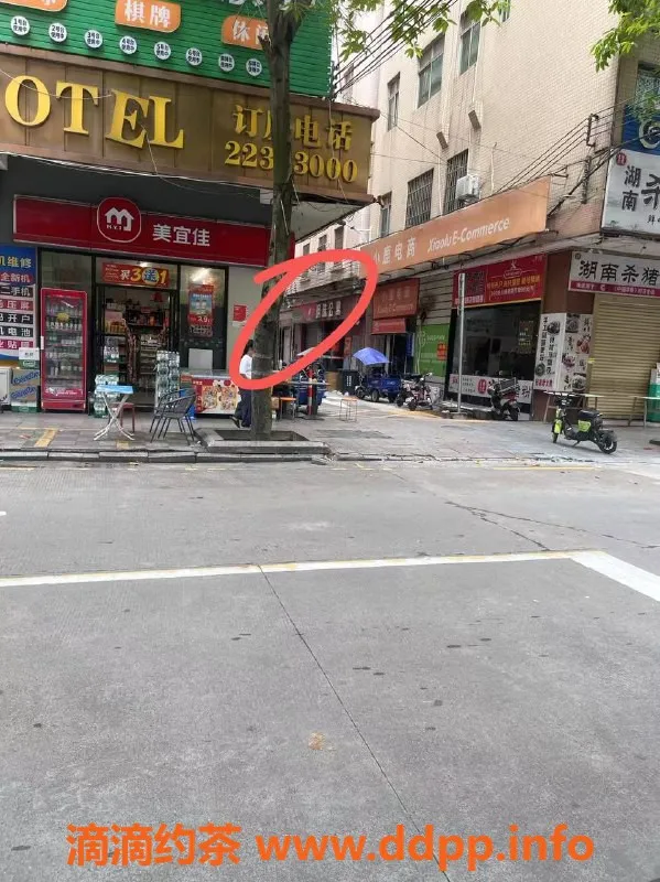 中山楼凤-古镇18岁美女，350快餐，450洗吹服务