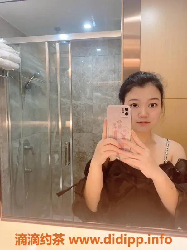 深圳楼凤-宝安区语溪，500元御姐服务，评分8.7