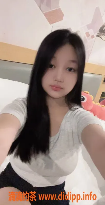 中山楼凤-石岐18岁女孩，可爱服务只需300元