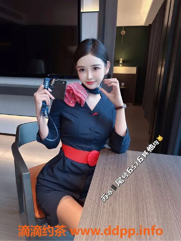 乌鲁木齐楼凤-高挑气质成熟美女，独家176-E-03服务