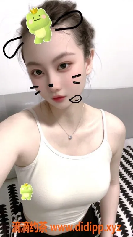 深圳上门服务-龙岗24岁美少女星星，肤白粉嫩，服务优质