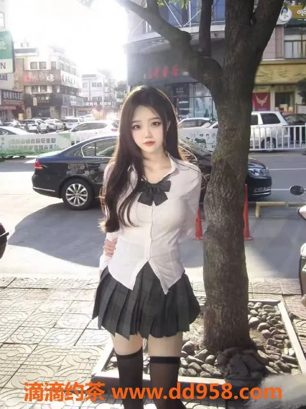 中山楼凤-石岐三位年轻美眉，健身身材随叫随到