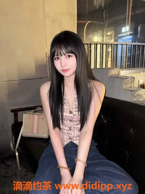 中山楼凤-中山火炬区体验，2位00后女孩，400元洗吹做