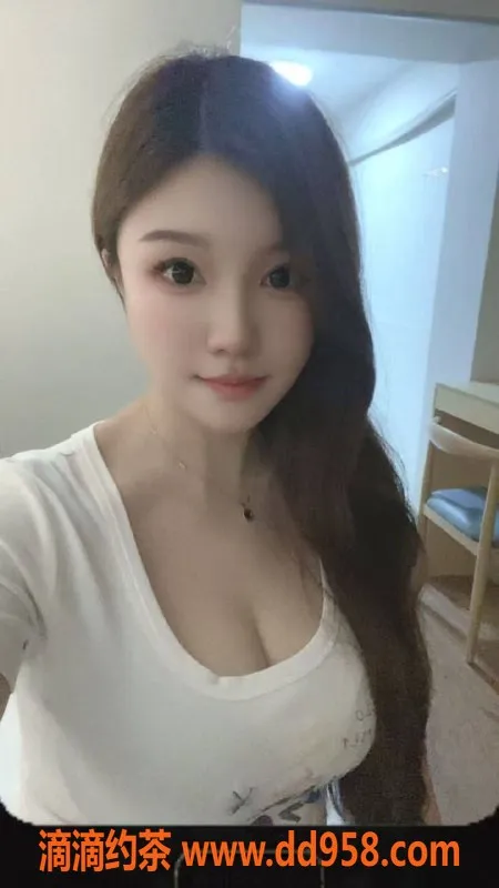 北京楼凤-朝阳十里堡巨乳良莠不齐“奶白”火热招募中！